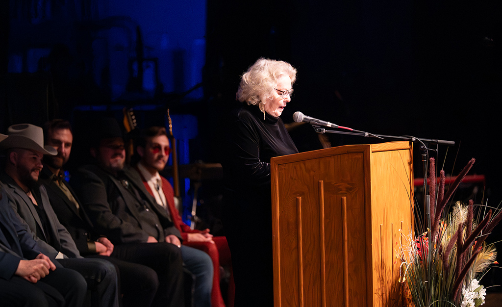 Dr. Isabelle Howe introducing James